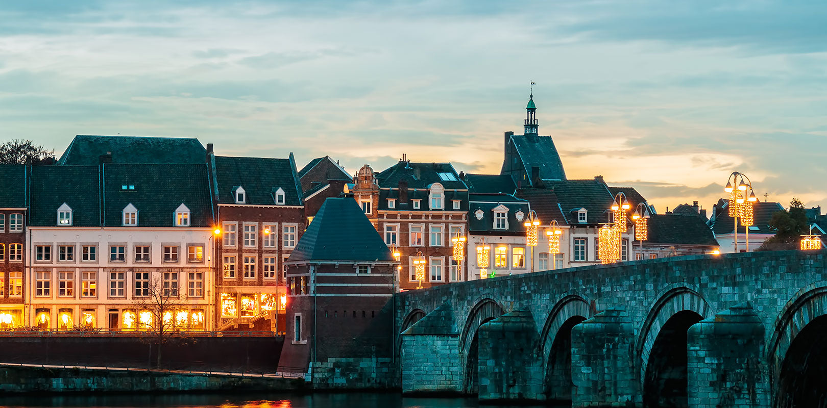 Bestel taarten naar Maastricht!