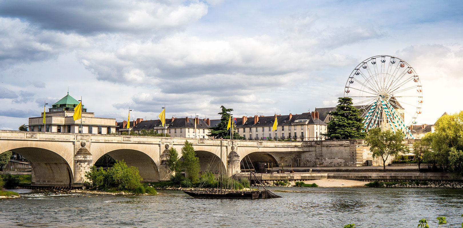 Livraison de gâteaux à Tours