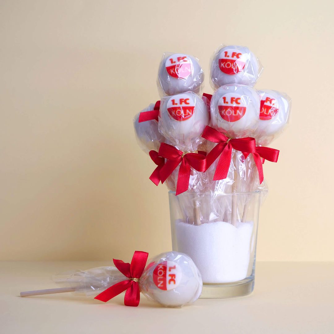 1. FC Köln cake pops