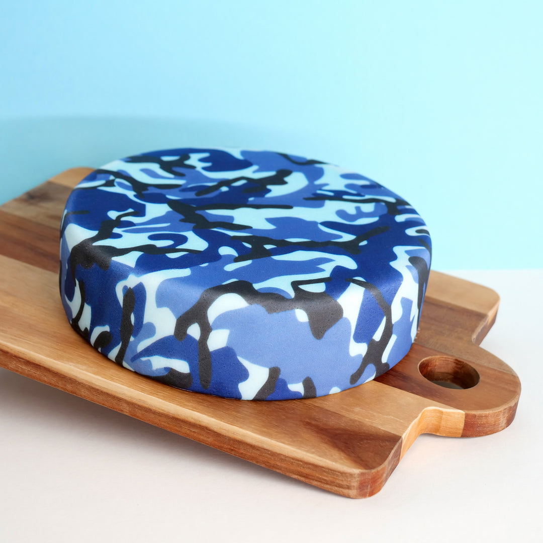 Blauwe camouflagetaart