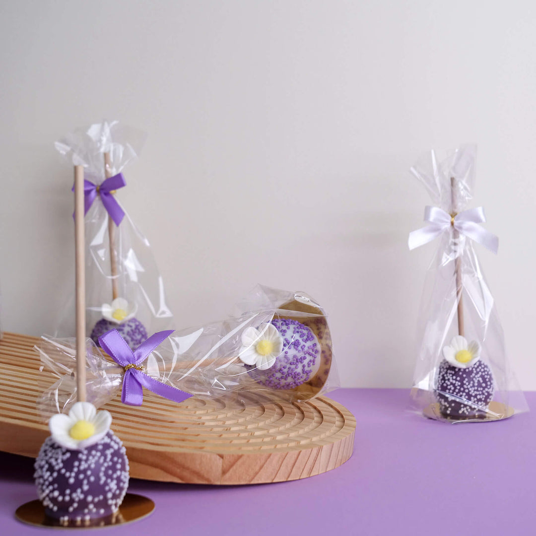 Bloeiende cake-pops wit & paars (10 stuks)