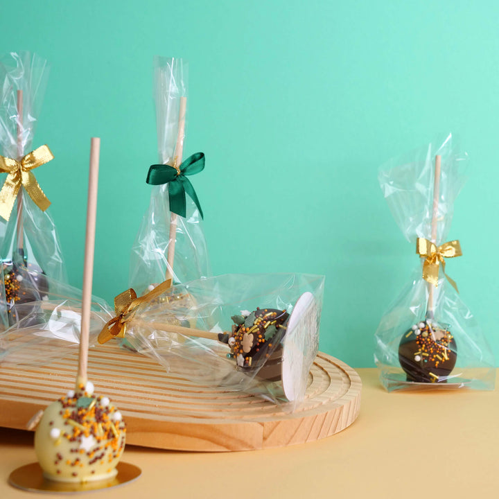 Luxe kerst cake pops met goudgroene sprinkles (10 stuks)
