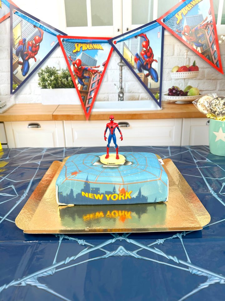 Spiderman® op spinnenweb boven New York taart 