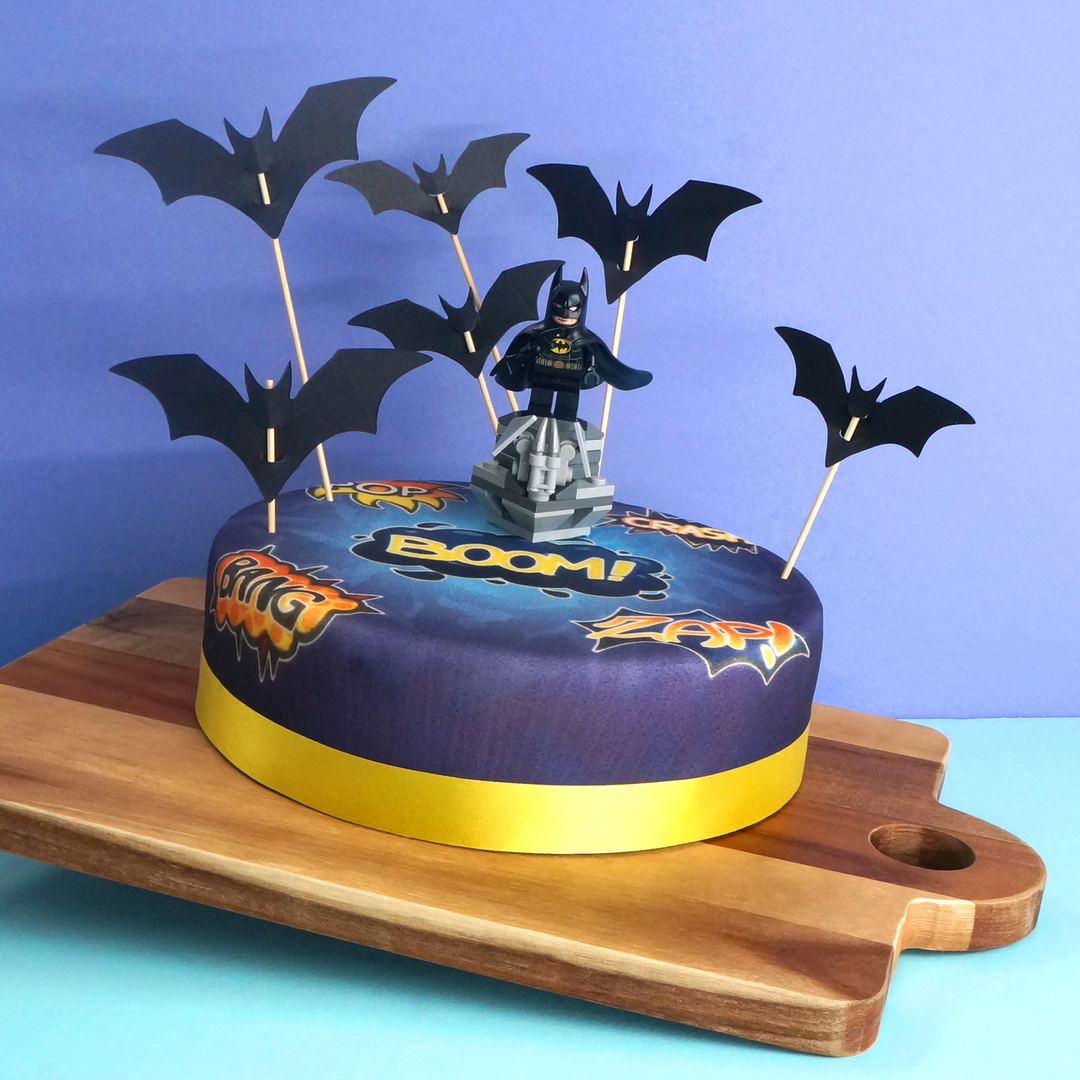 LEGO Batman®-figuur op taart