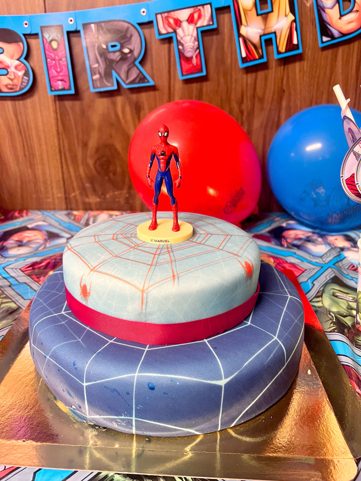Spider-Man® op twee-verdiepingen spinnenwebtaart met lint