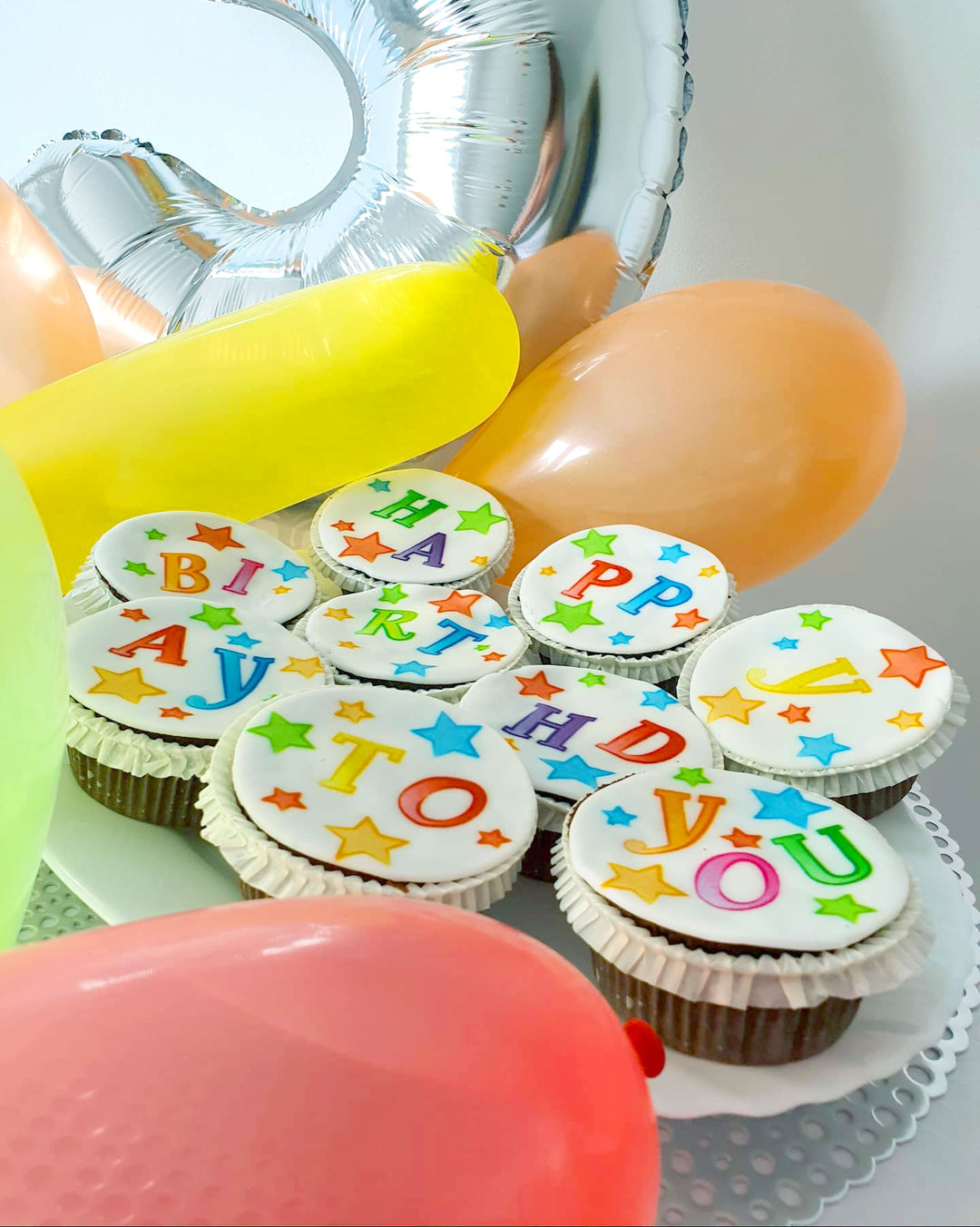 Verjaardag cupcakes, 9 stuks