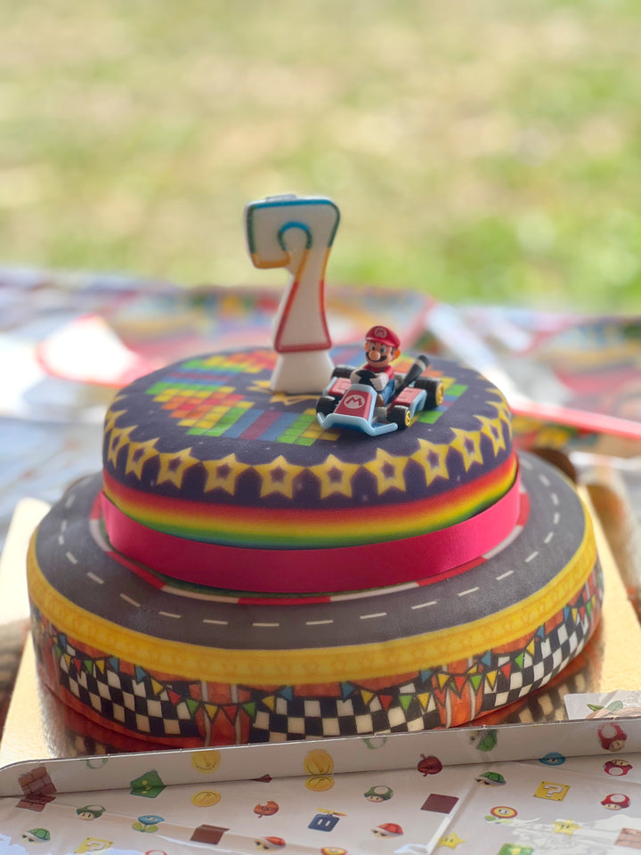 Mario Kart® op wereldbaan twee lagen taart