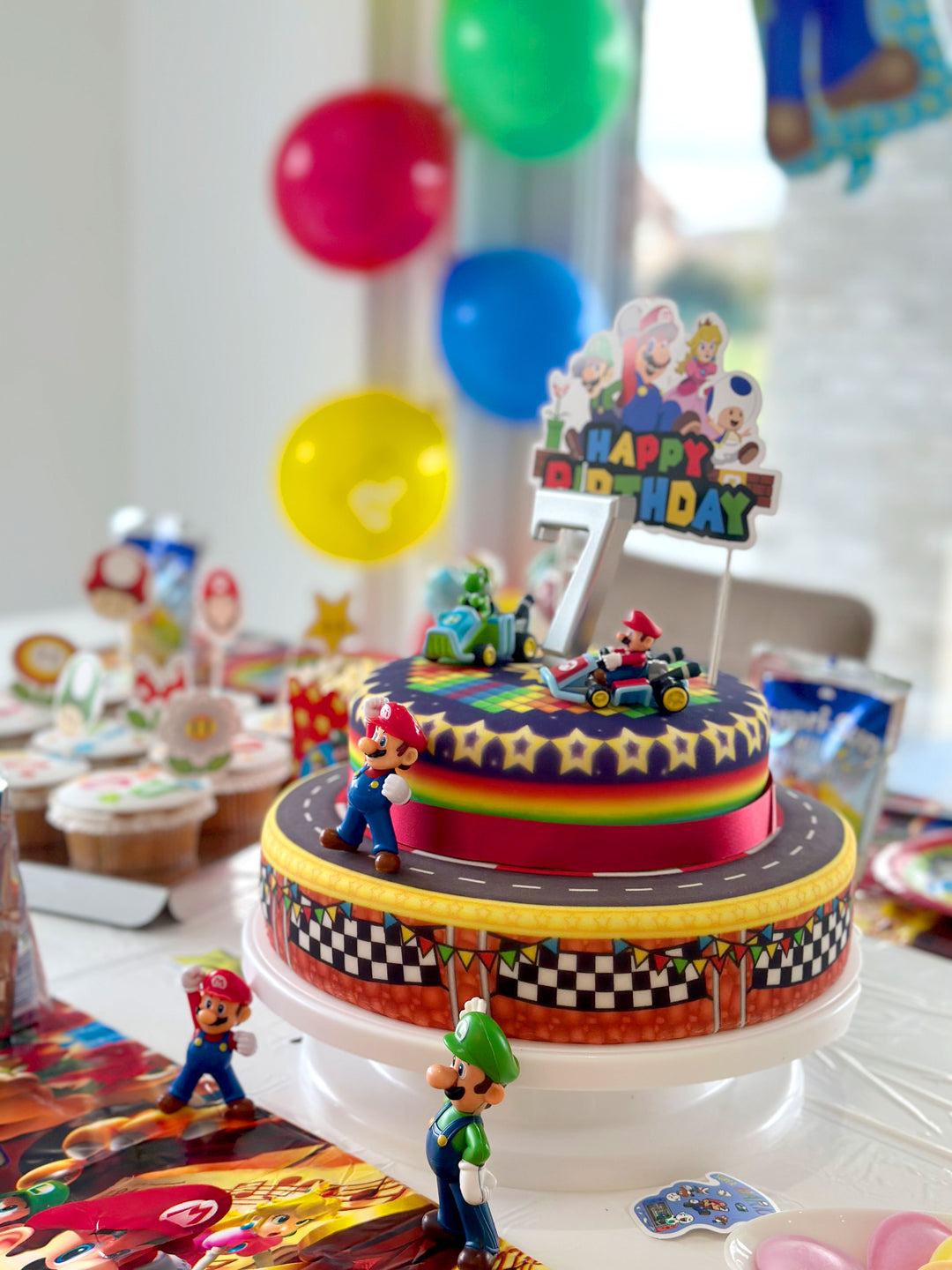 Mario Kart® op wereldbaan twee lagen taart