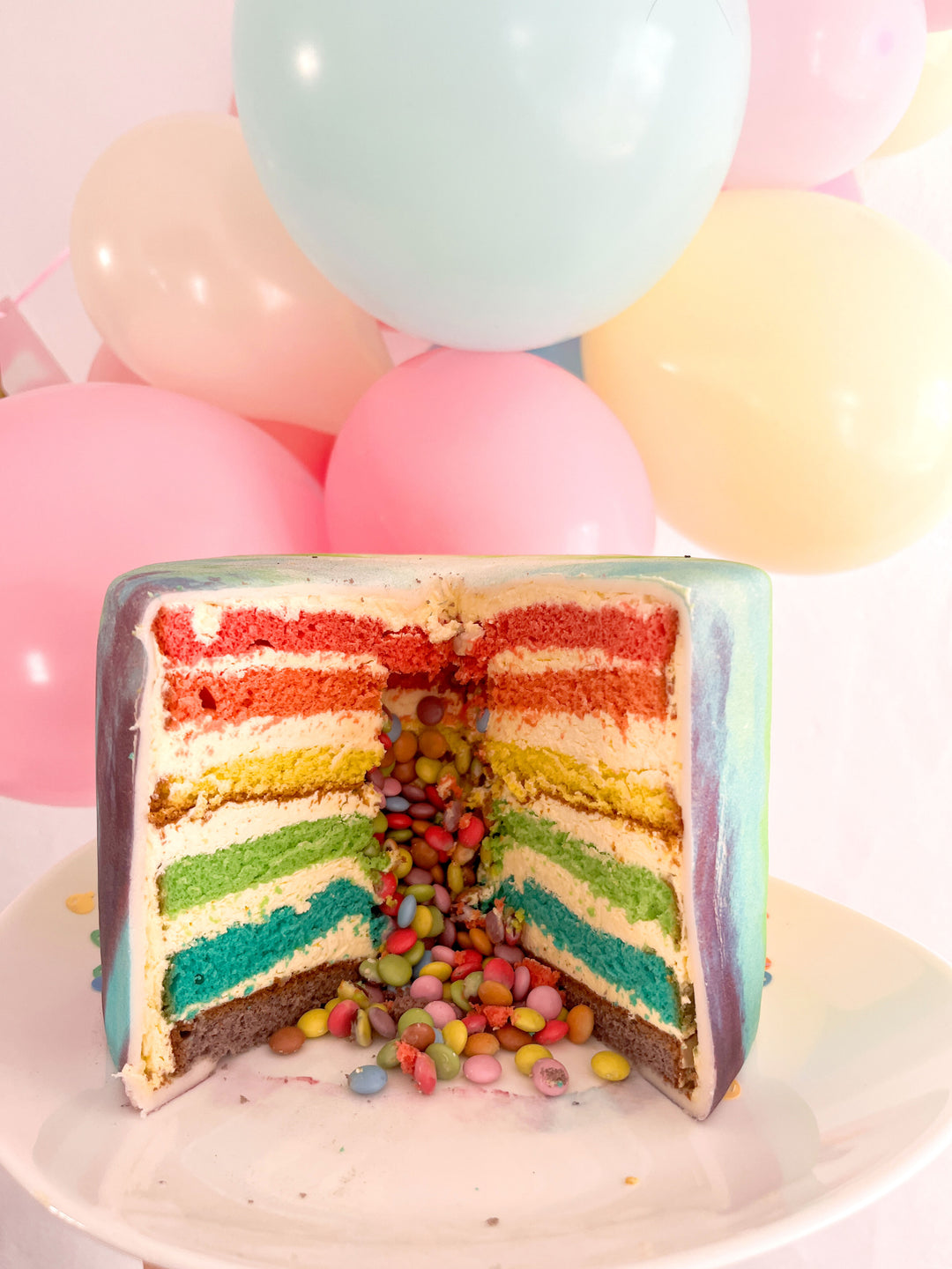Regenboog Pride taart