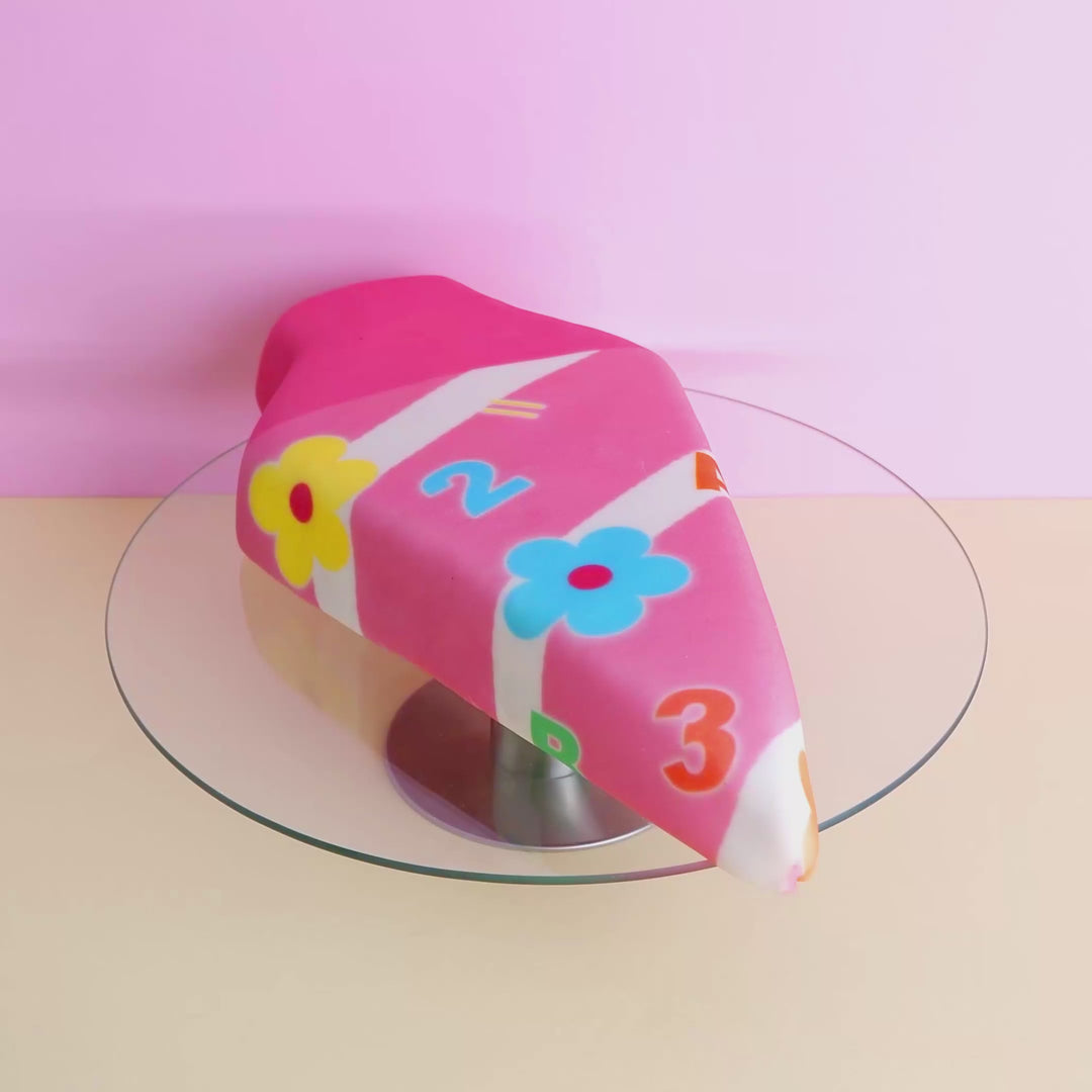 Snoepzakvorm taart in roze