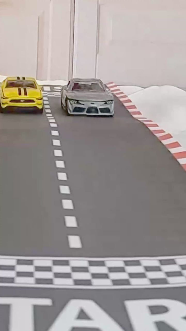 Speelgoedauto op taart-LAMBORGHINI