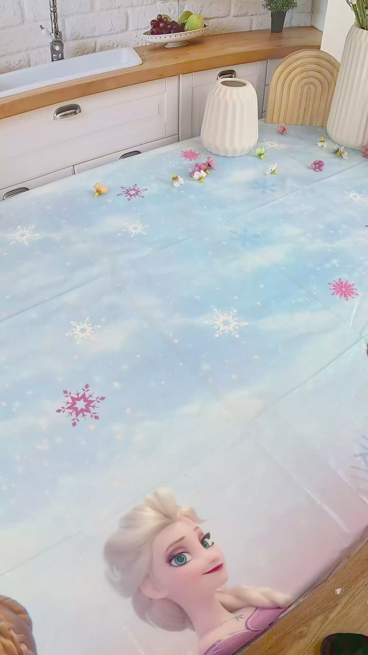 Frozen® Anna® & Elsa® op sneeuwvlok taart