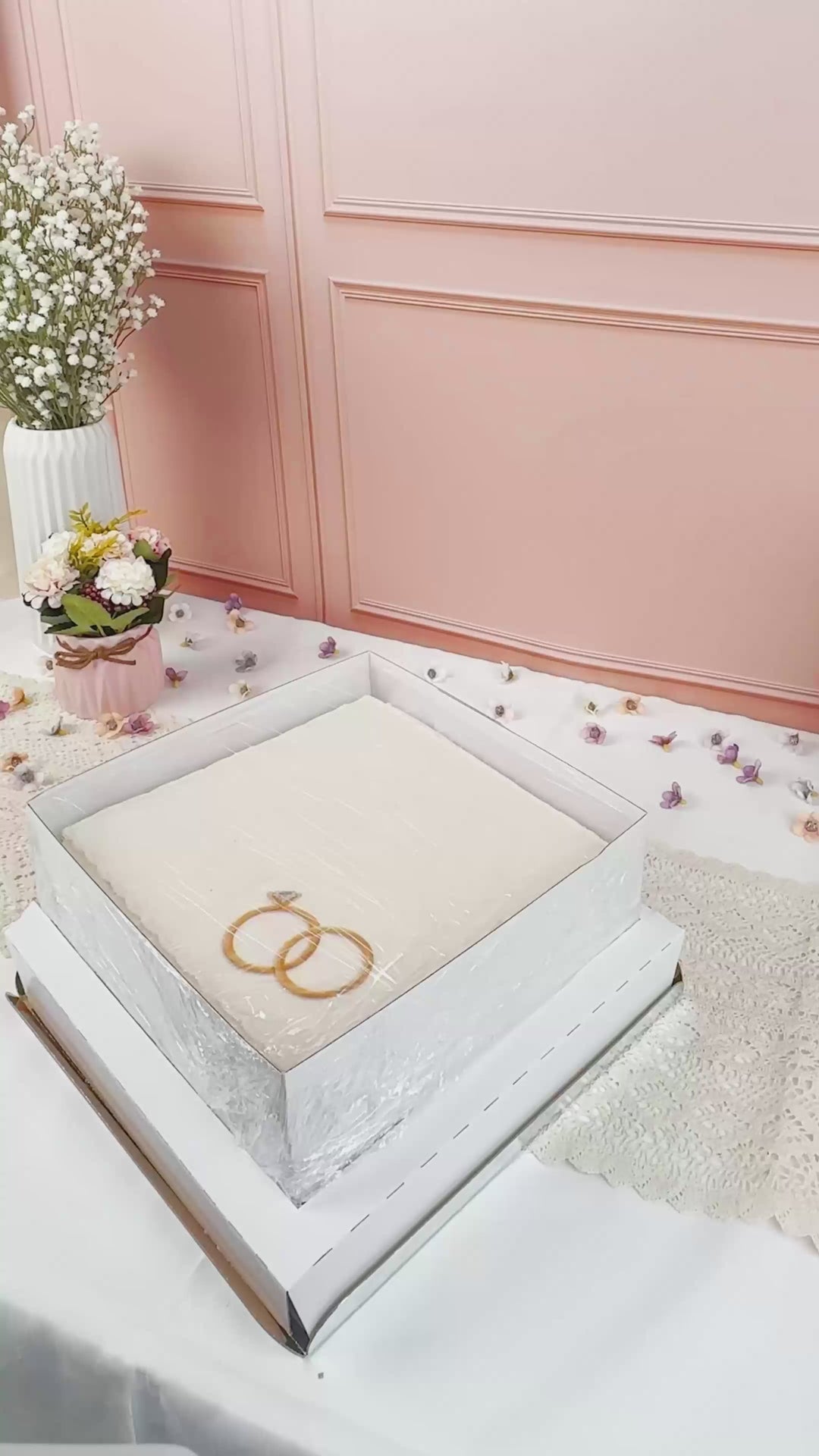 Vierkante luxe bruidstaart 