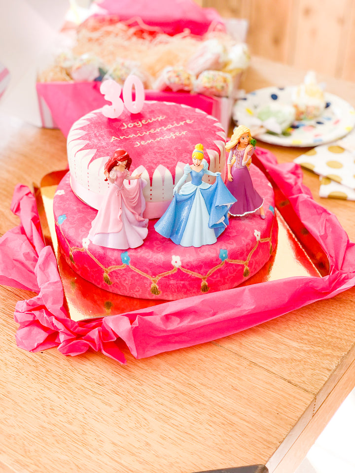 Stapeltaart (2 verdiepingen) met 3 prinsessen®