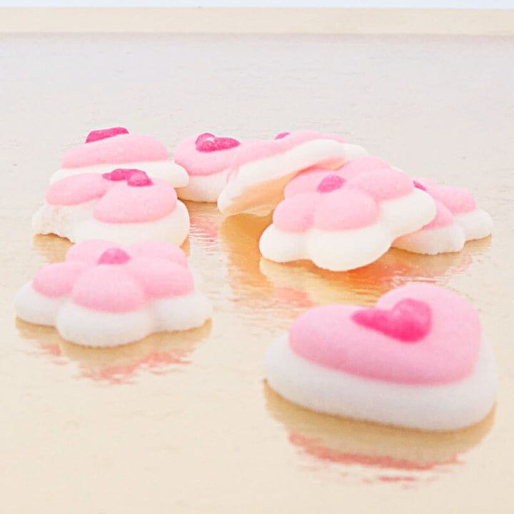 Roze mini suikerhartjes en bloemen, ca. 1 cm (24 stuks)